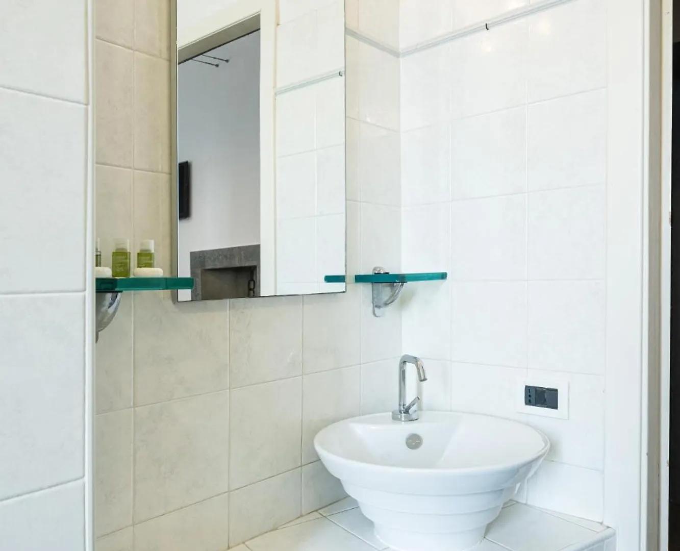 アパート Spacious Onebedroom Navigli - Mirable Pm ミラノ